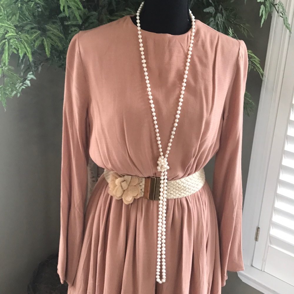 Classic simple maxi dress. BELT IS NOT INCLUDING